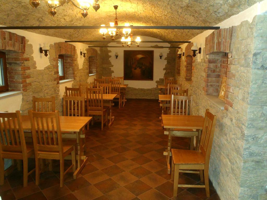 Retova Pension Mandl מראה חיצוני תמונה